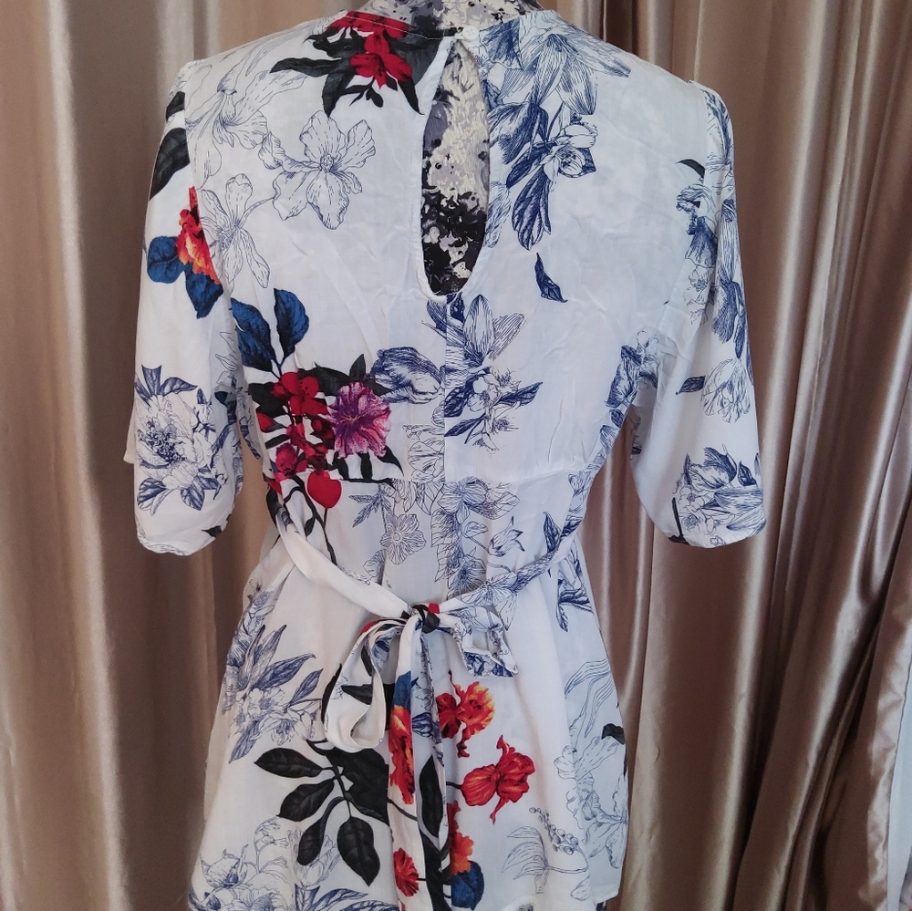 Motherhood maternity top size M